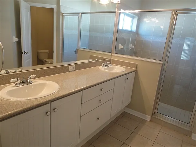 4015 Warwick Hills Dr — Photo 13