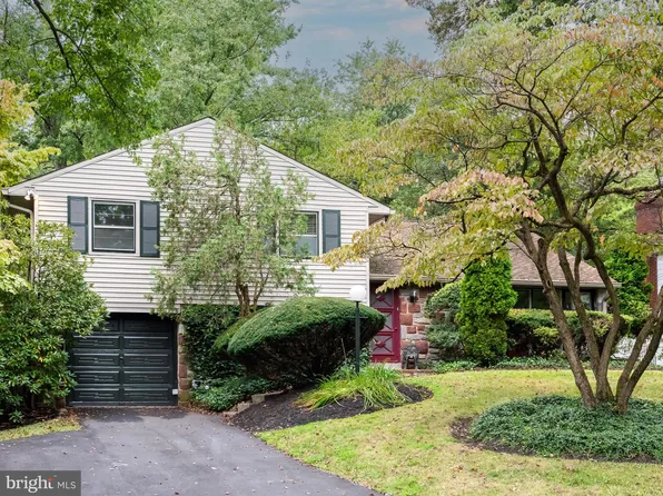 1014 Smith Dr, Bala Cynwyd, PA 19004