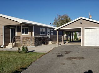524 Bridge St S, Brewster, WA 98812