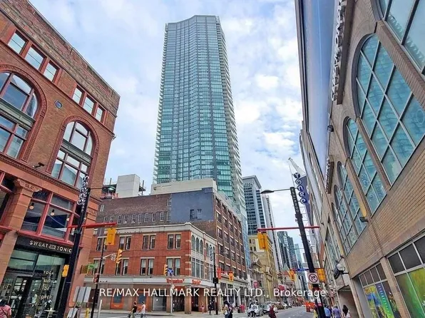 197 Yonge St #3114, Toronto, ON M5B 1M4