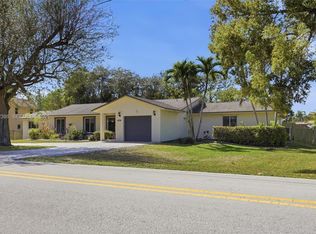 431 S Old Hiatus Rd, Plantation, FL 33325