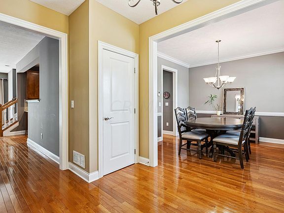 4th image of 4968 Butterworth Green Dr