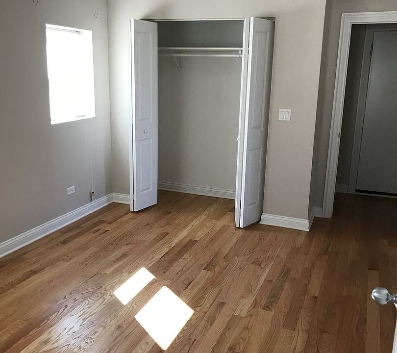 1st image of 1739 W 18th St #2R