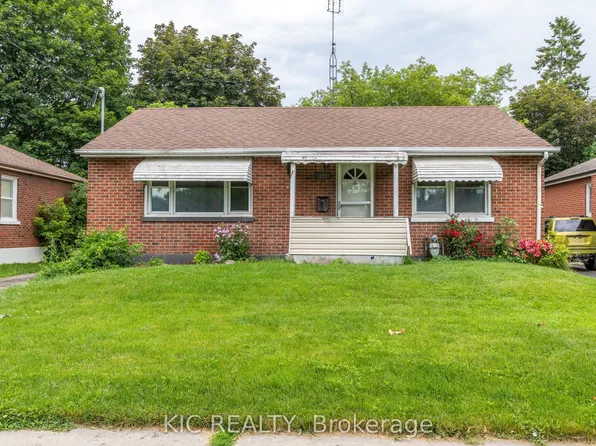 333 Cadillac Ave S, Oshawa, ON L1H 5Z9