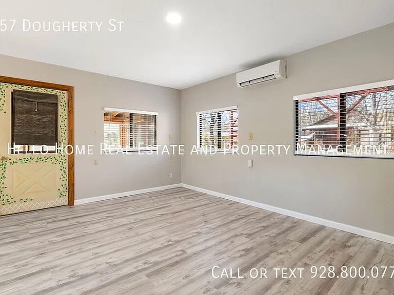 857 Dougherty St — Photo 20