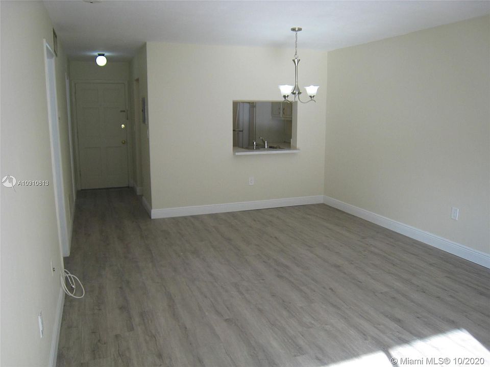 1st image of 9631 SW 77th Ave APT 201C