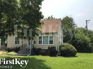 6667 Glenview Dr, Tinley Park, IL 60477