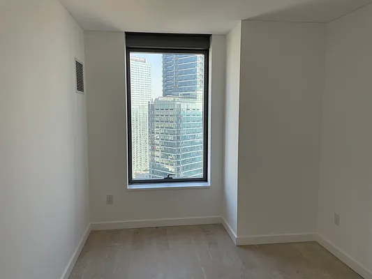 Rented by YouYork Management LLC | media 11