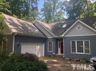 3633 S Pointe Dr, Apex, NC 27539