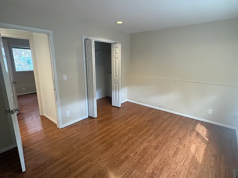 8058 Fauntleroy Way SW — Photo 21