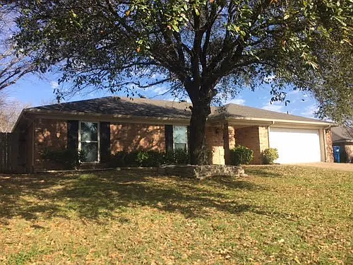 606 Circle Creek Dr Photo 1