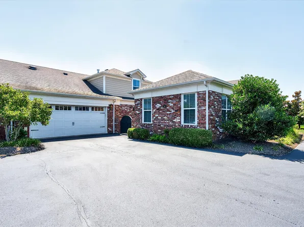 116 Brannon Gardens Dr, Nicholasville, KY 40356