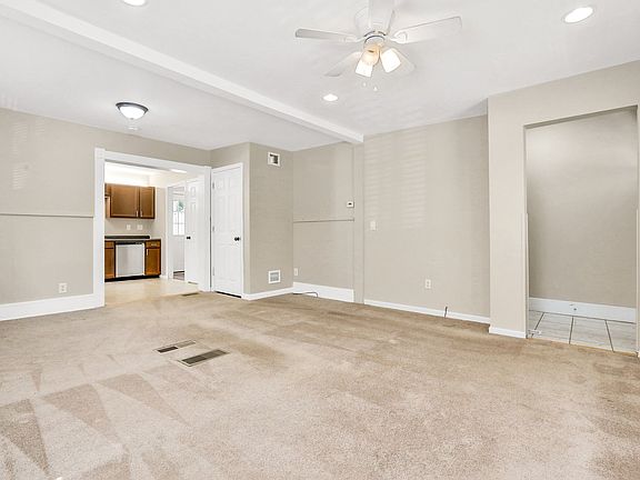 Living Room (View 2 with Kitchen Walk in)