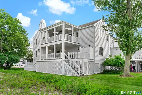 1016 Fairfield Beach Rd Photo 1