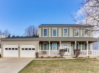 454 Hawk Ridge Ln, Sykesville, MD 21784