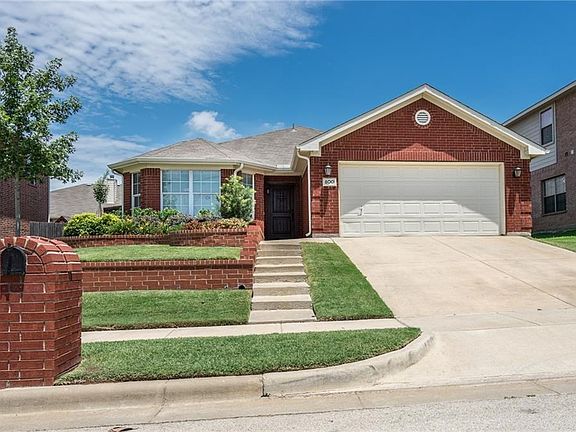 3rd image of 600 Destin Dr