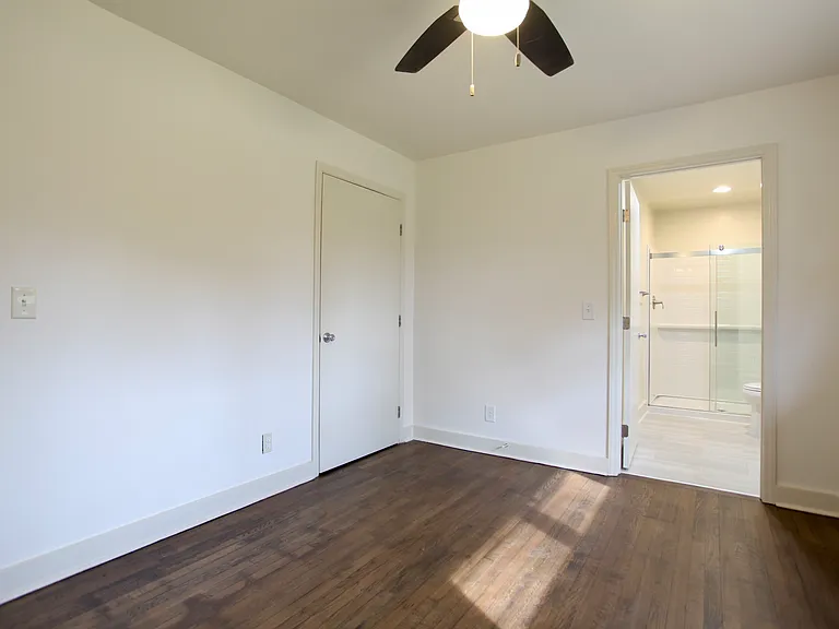 2714 Shamrock Dr — Photo 17