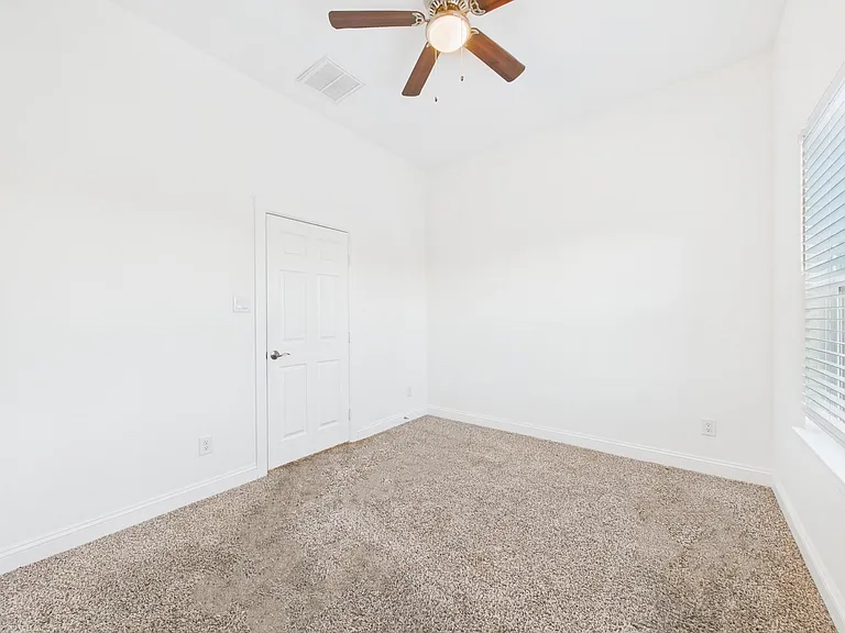 4619 Stassen St #B — Photo 22