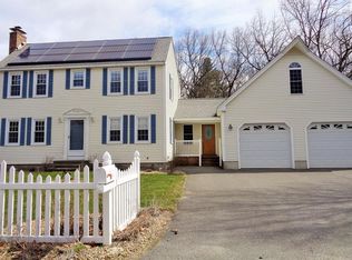 431 Johnny Appleseed Ln, Leominster, MA 01453