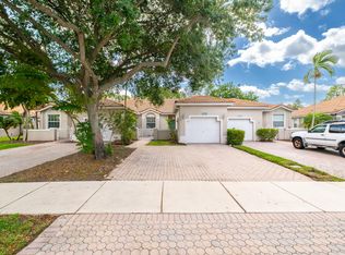 2590 E Aragon Blvd UNIT 2, Sunrise, FL 33313