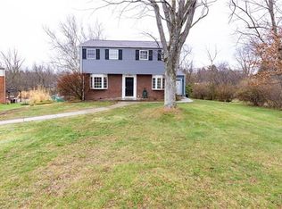 4385 Clareville Dr, Allison Park, PA 15101