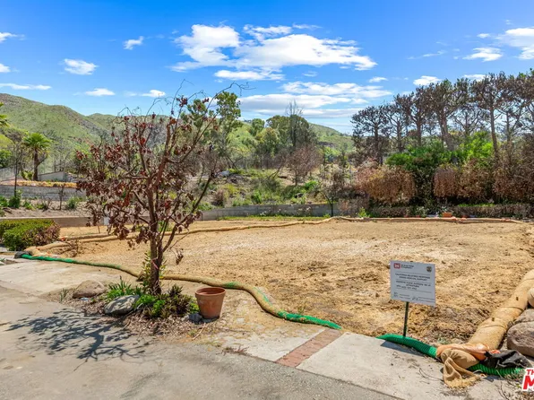 17243 Avenida De La Herradura, Pacific Palisades, CA 90272