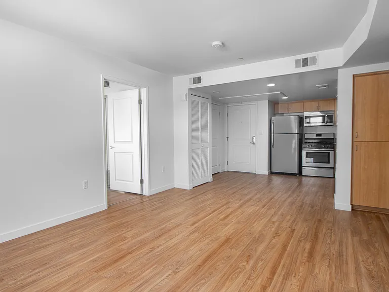 13429 Vanowen St — Photo 8
