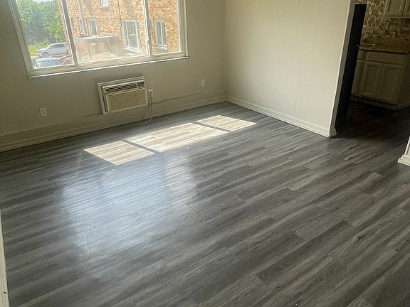 2nd image of 804 Elberon Ave APT 1