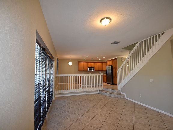 3rd image of 15851 SW 48th Mnr