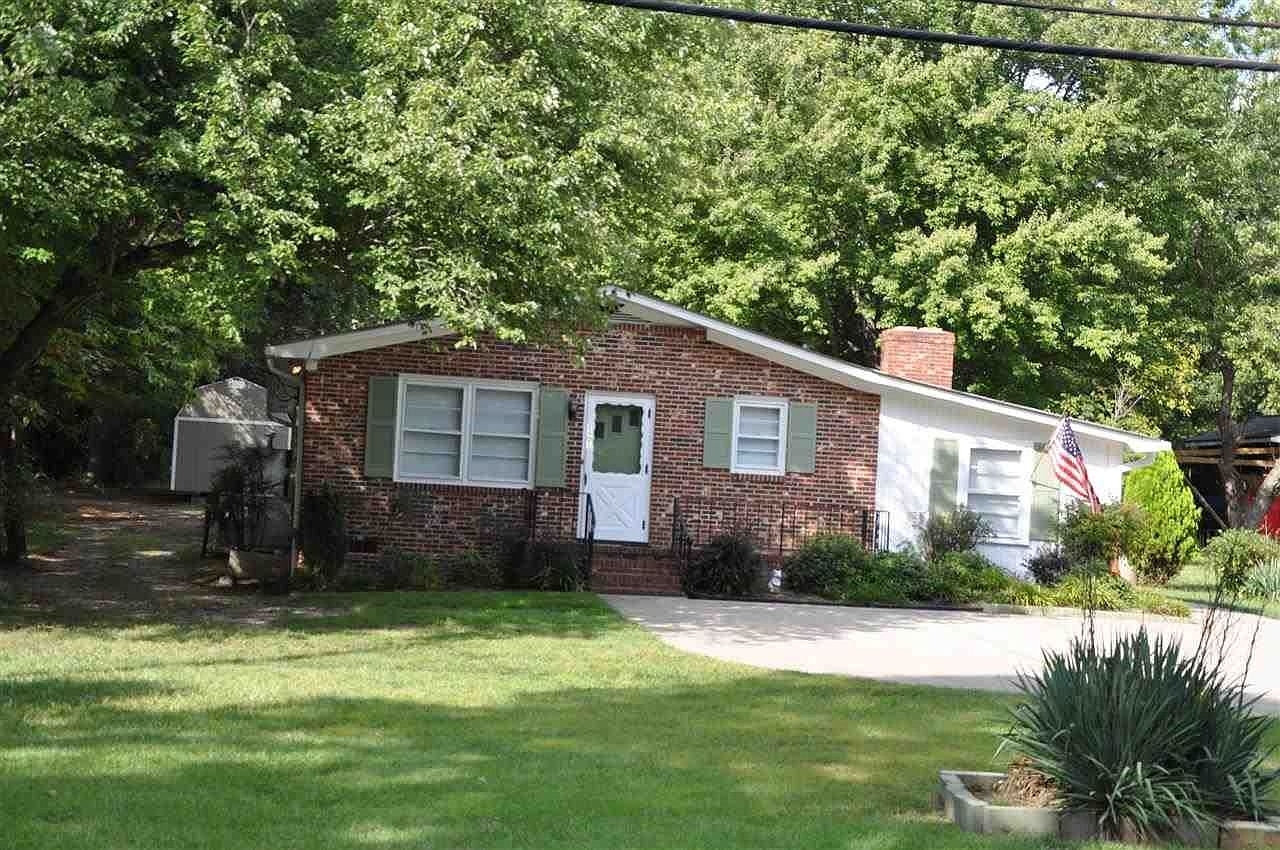 2401 E Lee Rd, Taylors, SC 29687 Zillow