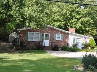 2401 E Lee Rd, Taylors, SC 29687