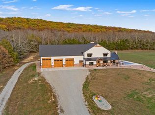 2168 Pendleton Rd, Farmington, MO 63640