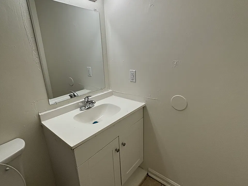 307 Turpin Dr #3