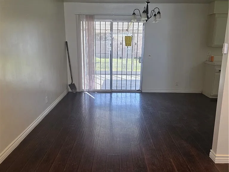 766 E Pillsbury St — Photo 8