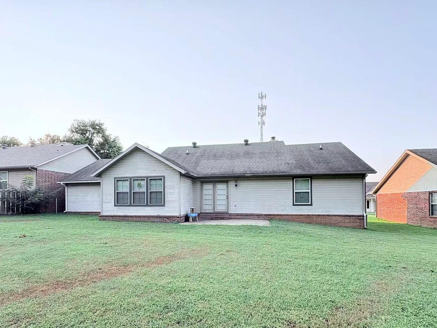 4 bed, 1689 sqft, $1,850 — Photo 2