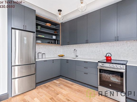 2nd image of 1134 Fulton St #508