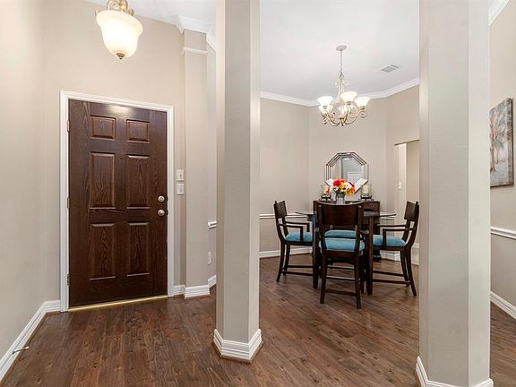 3rd image of 2043 Lodge Crest Ct