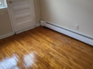 132 27th Ave, Brooklyn, NY 11214