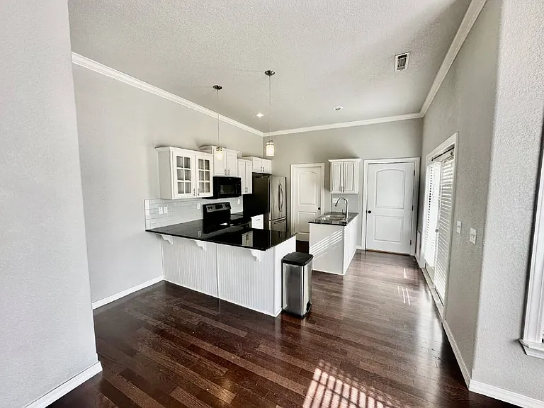 3404 W Clabber Creek Blvd — Photo 5