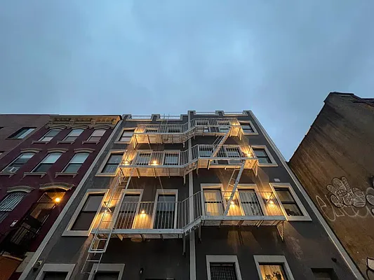 Rented by Doorway NYC, LLC | media 6