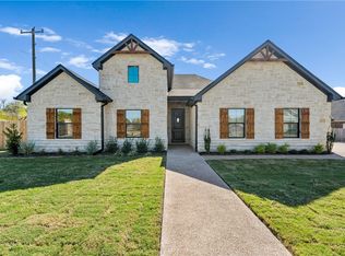 802 Day Star, Hewitt, TX 76643