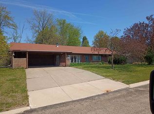 133 Mathilda Dr, Stockton, IL 61085