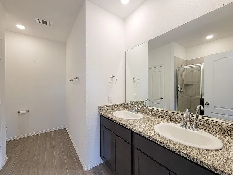 25392 Northpark Lake Dr — Photo 22