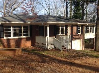 294 Hickory Cir, Toccoa, GA 30577