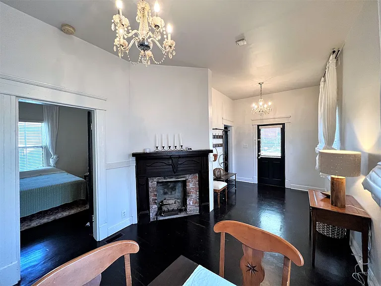 601 Gill Ave — Photo 10