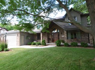 921 S Keller Park Dr, Appleton, WI 54914