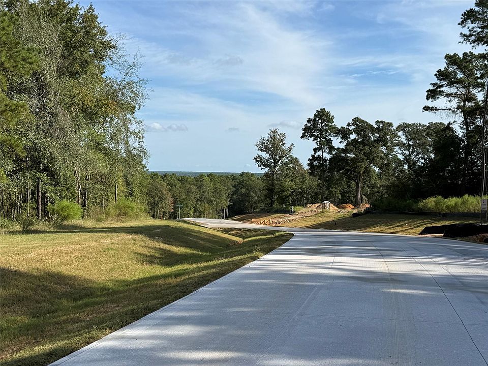 1st image of 99 Pine Timber Dr