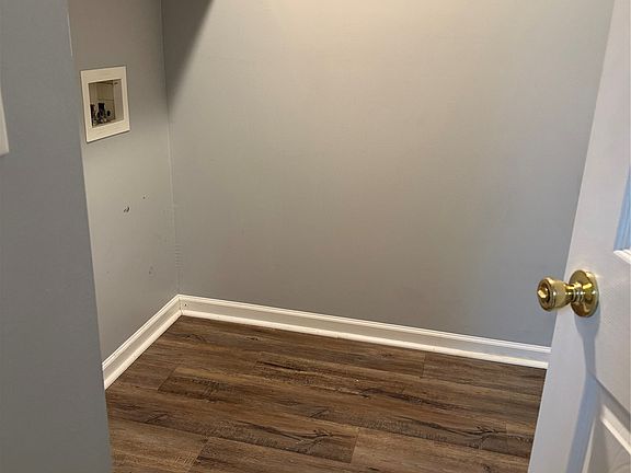 4th image of 3711 Sanford Dr #A