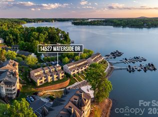 14527 Waterside Dr, Charlotte, NC 28278