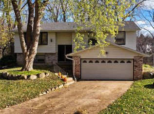 5333 Kingsbridge Rd, Madison, WI 53714